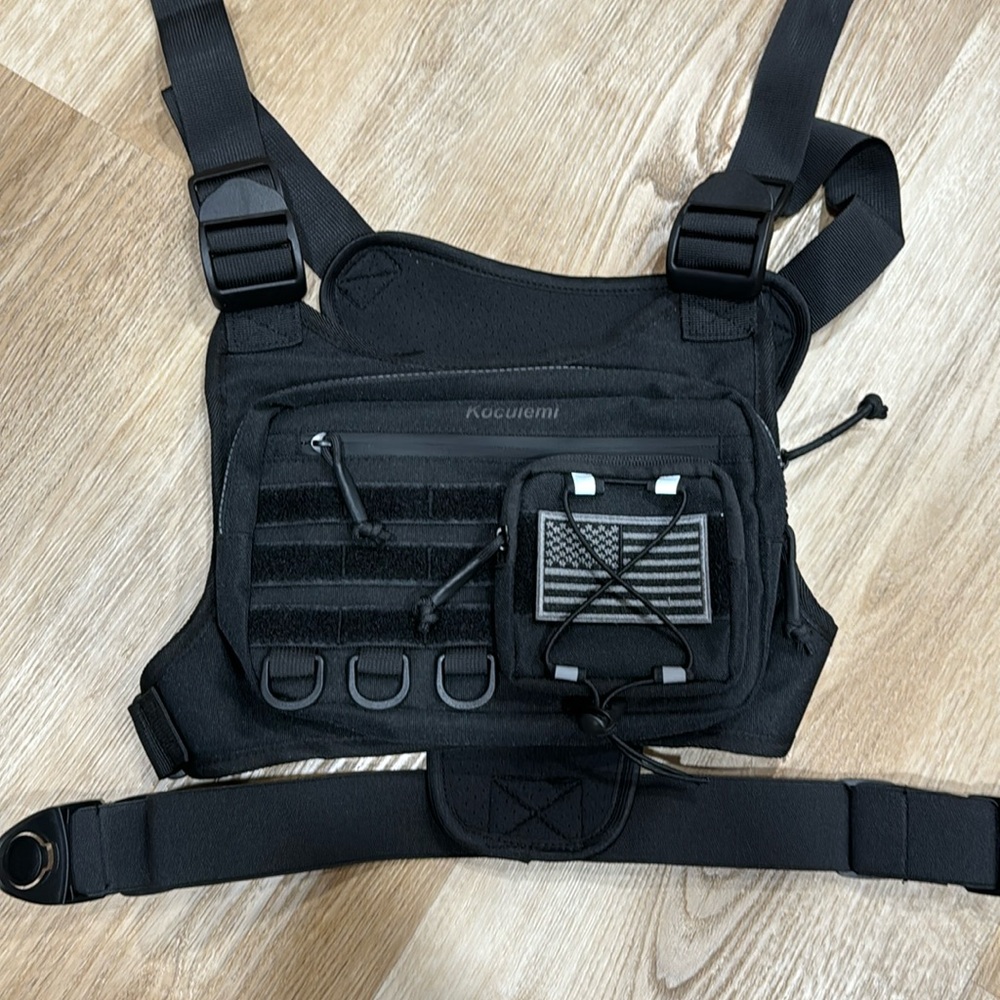 Brand new mens utility vest